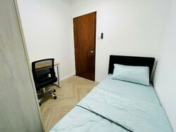 Glendale Park (D23), Condominium #558825011